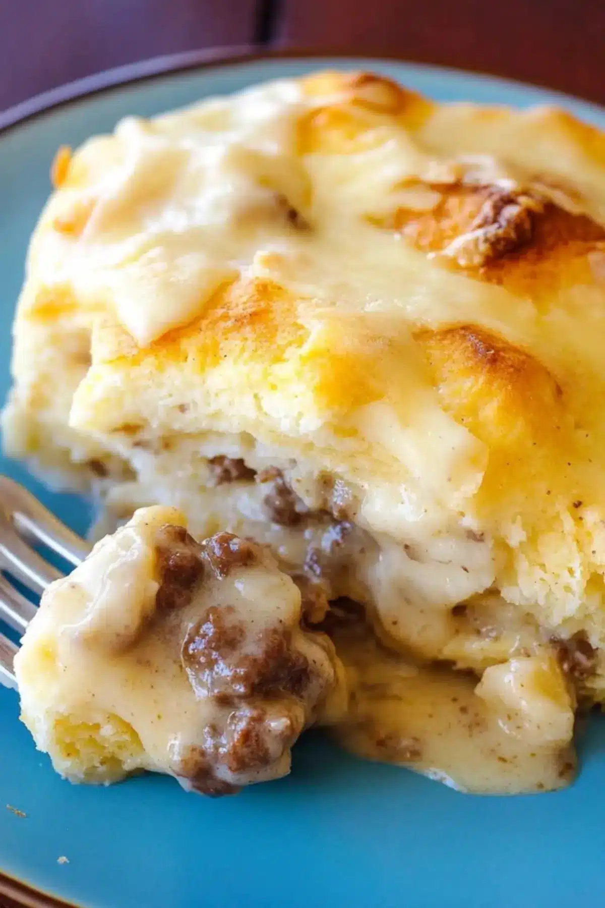 Biscuits and Gravy Casserole 