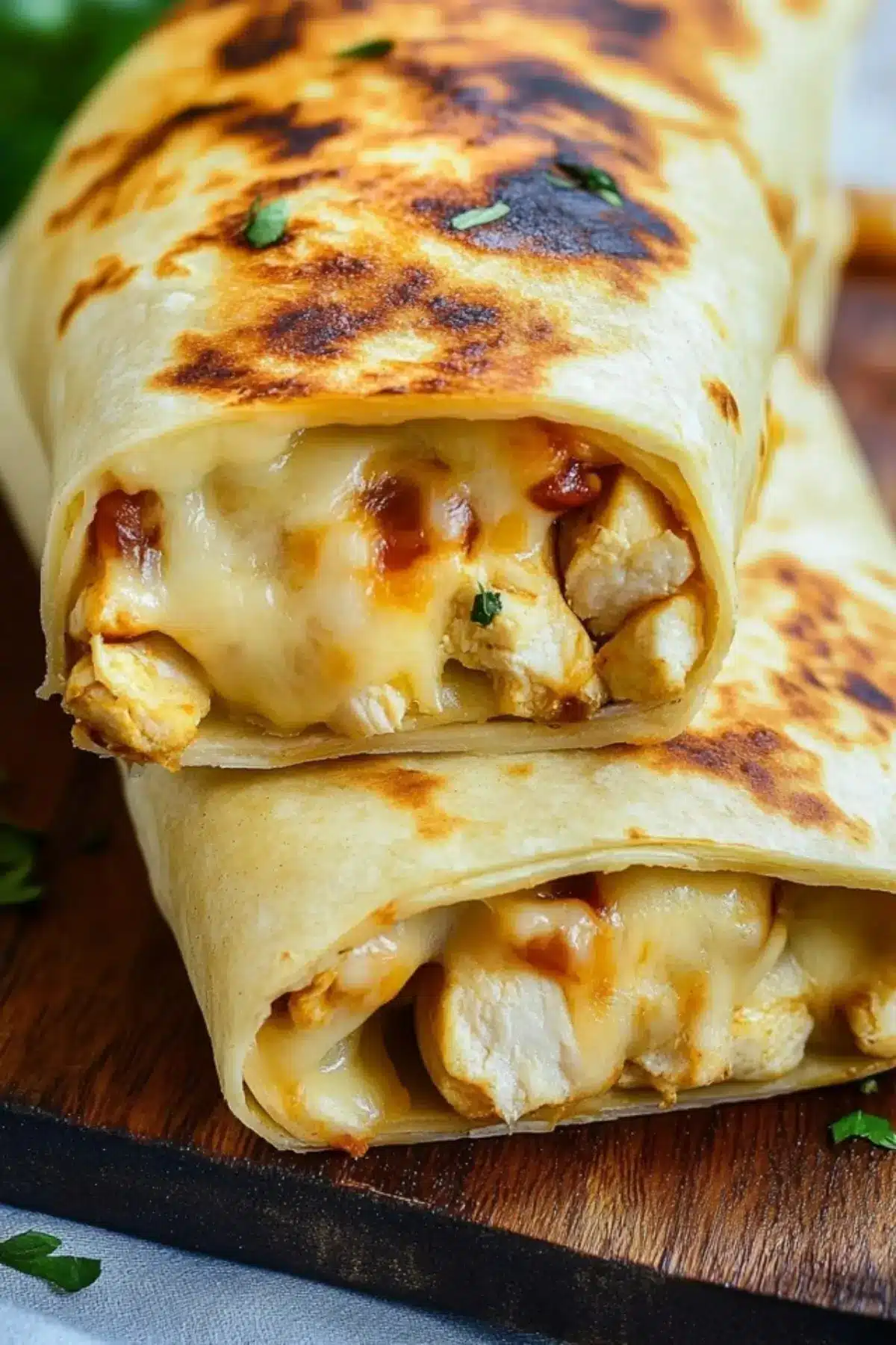 Cheesy Garlic Chicken Wraps