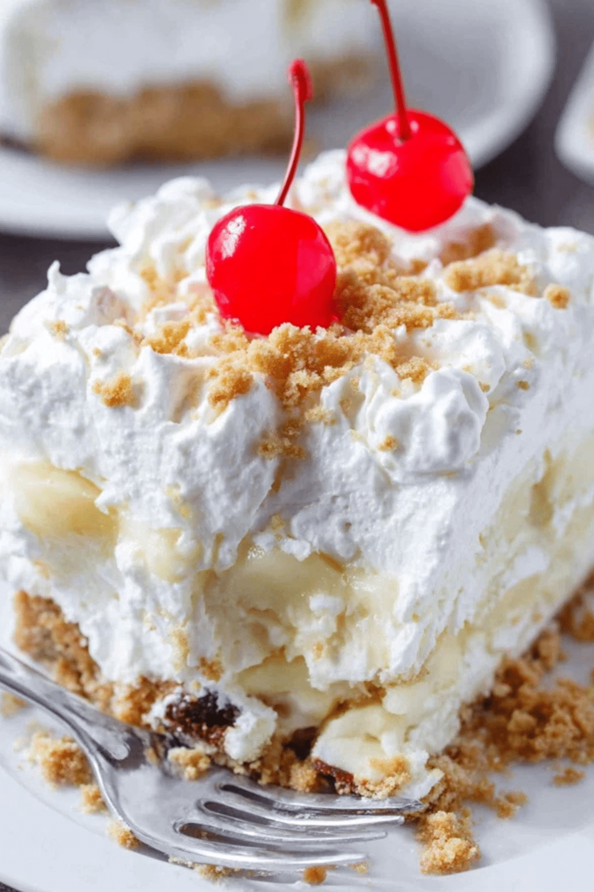 No Bake Banana Split Cake: A Sweet, Refreshing Summer Dessert - Recipes