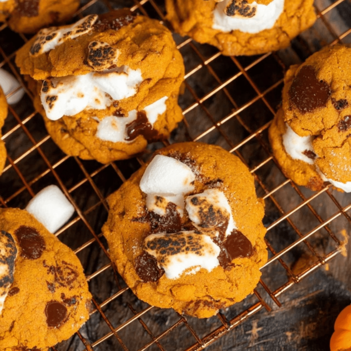 Pumpkin S’mores Cookies: A Delicious Fall Treat - Recipes by Lucelle