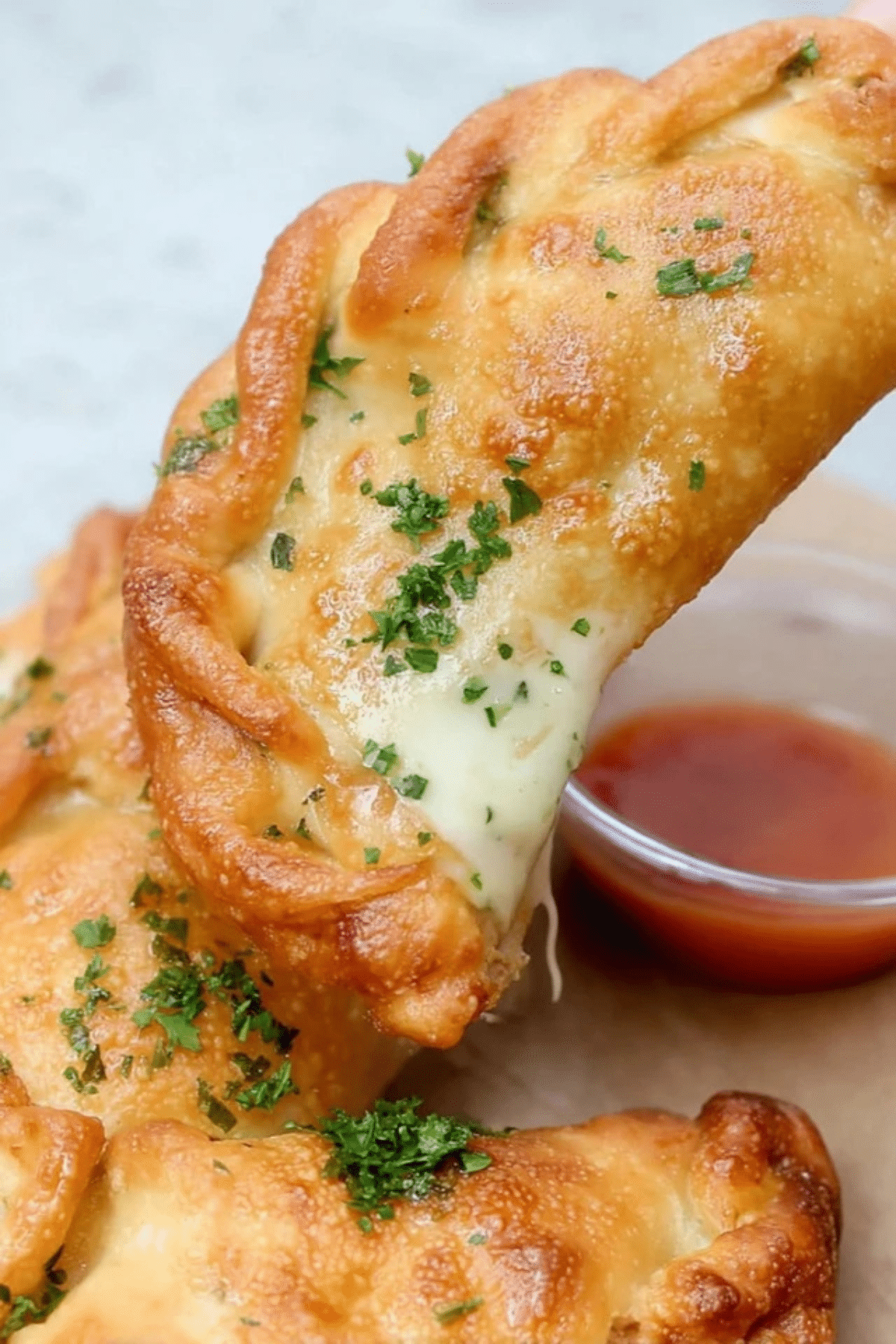 chicken alfredo air fryer calzones