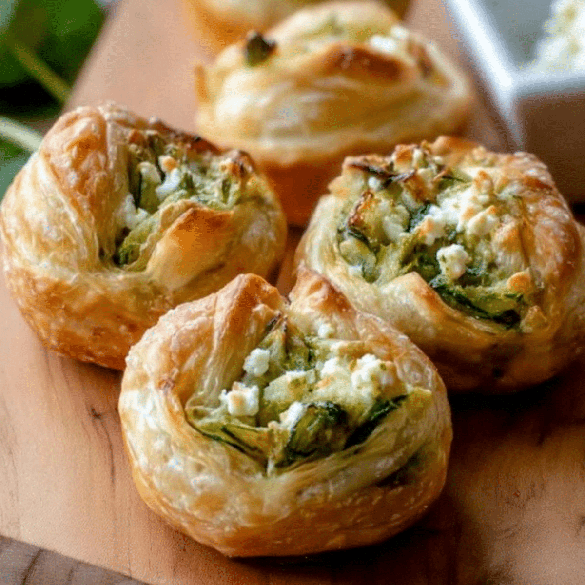 Easy Spinach Puffs Recipe: Flaky, Cheesy Bites - Recipes by Lucelle
